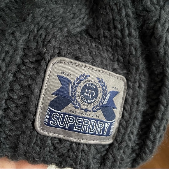 Superdry loop scarf - Picture 3 of 4